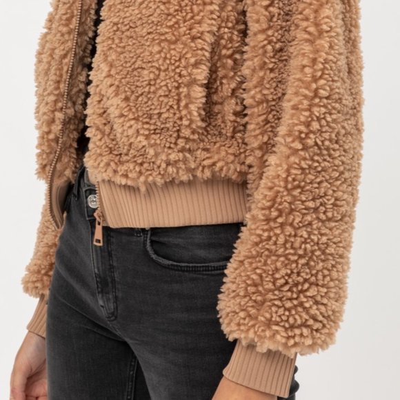 NEW Camel Cozy Soft Fluffy Fur Teddy Bomber Jacket - Picture 9 of 10